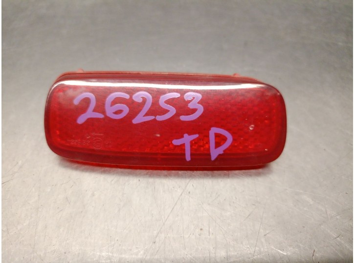 Replacement right rear bumper light for Citroën C5 II (RC_) 2.0 HDI (RCRHRH) OEM IAM reference 9659830580 6340E6