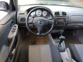 mazda 323 f vi hatchback (bj) del año 2002