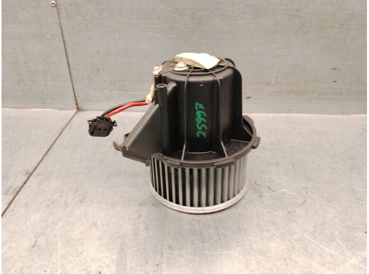 Recambio de motor calefaccion para audi a5 (8t3) 2.0 tfsi referencia OEM IAM 8K1820021 8K1820021C 
