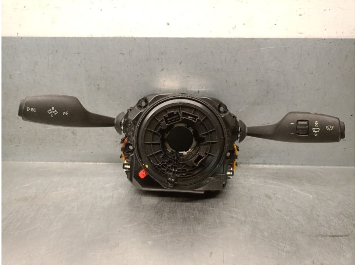Recambio de mando luces para bmw 5 (f10) 520 d referencia OEM IAM 61319354045 61319354047 