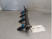 Recambio de rampa inyectora para volvo v40 station wagon (645) 1.8 referencia OEM IAM 9202510 9202804 