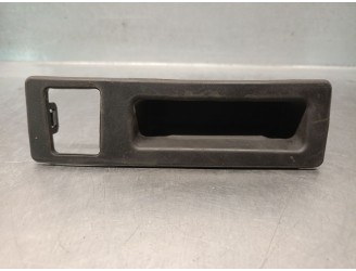 Replacement exterior tailgate handle for BMW 5 (F10) 520 D OEM IAM reference 51247368753 51247463161 