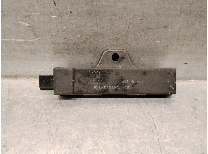 Recambio de antena para bmw 6 gran coupe (f06) 640 d referencia OEM IAM 65209220832