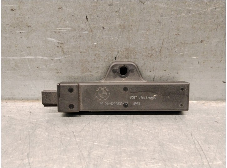 Recambio de antena para bmw 6 gran coupe (f06) 640 d referencia OEM IAM 65209220832