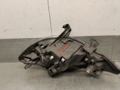 Recambio de faro derecho para peugeot 107 (pm_, pn_) 1.0 referencia OEM IAM 811100H030 620674 89033104