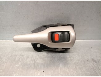 FRONT RIGHT INTERIOR DOOR HANDLE 6920512220B4 6920512220B4 
