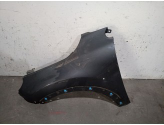 FRONT LEFT FENDER 52031367 52031367 