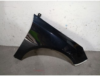 Recambio de aleta delantera derecha para ford focus iii 1.6 tdci referencia OEM IAM 2171302 2171302 