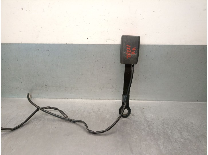 Replacement right front seatbelt buckle for Nissan Note (E12) 1.5 dCi OEM IAM reference 868433VU0B 868433VU0B 