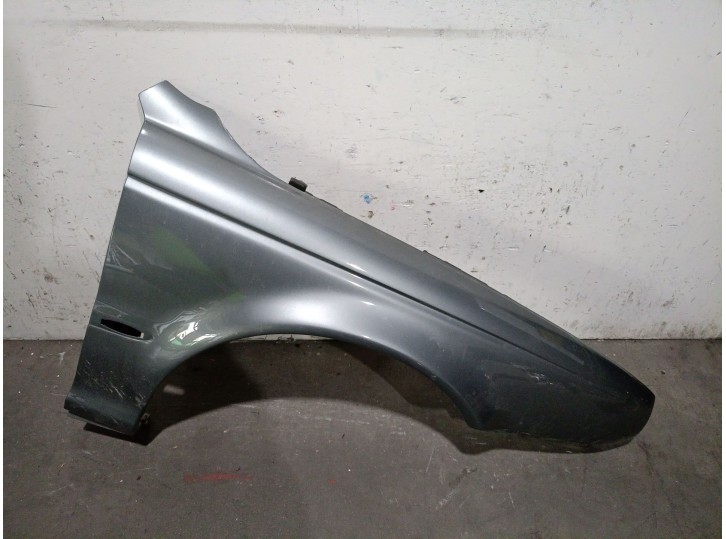 Replacement front right fender for Jaguar X-Type I (X400) 2.0 D OEM IAM reference C2S23559 C2S23559