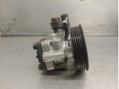 Replacement power steering pump for Hyundai Accent II (LC) 1.5 CRDi OEM IAM reference 710025300 5711025300 