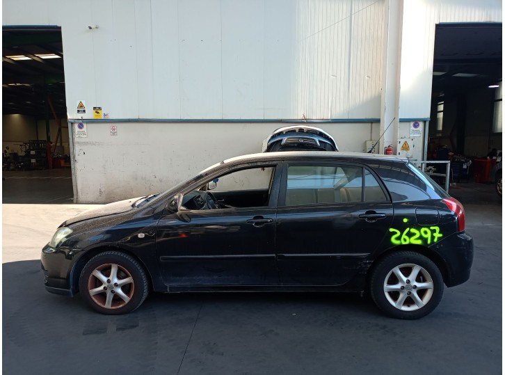 TOYOTA COROLLA (_E12_)