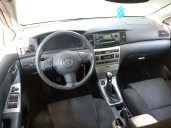 toyota corolla (_e12_) del año 2005