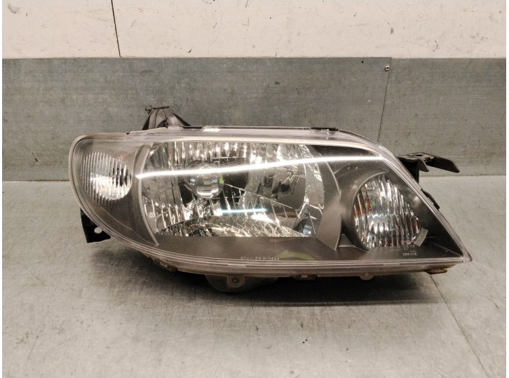 Recambio de faro derecho para mazda 323 f vi hatchback (bj) 1.6 (bj10m) referencia OEM IAM BL4E510K0 BL4E510K0 