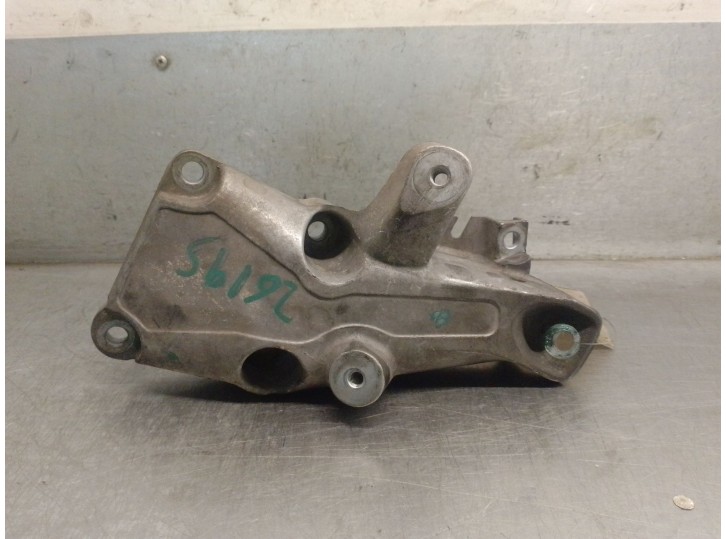 Replacement left engine mount for bmw 1 (e81) 118 i OEM IAM reference 22116776529 22116776529