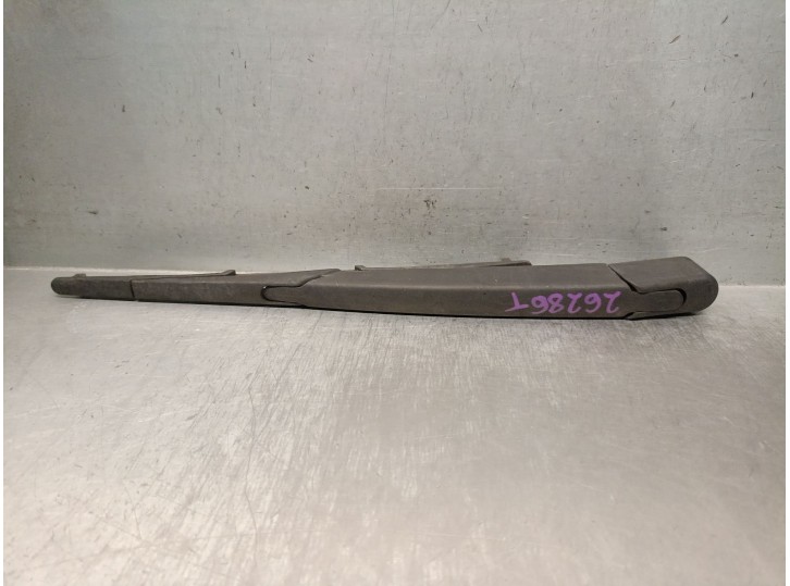 Replacement rear wiper arm for Renault Twingo III (BCM_, BCA_) 0.9 TCe 90 OEM IAM reference 287810001R 