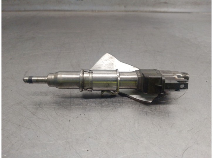 Recambio de inyector para bmw 1 (e81) 118 i referencia OEM IAM 13537589048 