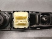 Replacement front left window switch for Renault Twingo III (BCM_, BCA_) 0.9 TCE 90 OEM IAM reference 809612578R