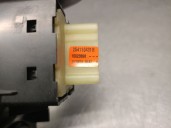 Replacement front left window switch for Renault Twingo III (BCM_, BCA_) 0.9 TCE 90 OEM IAM reference 809612578R