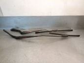 Replacement front right wiper arm for Renault Twingo III (BCM_, BCA_) 0.9 TCE 90 OEM IAM reference 288866123R