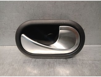 FRONT RIGHT INTERIOR DOOR HANDLE 210296DT 