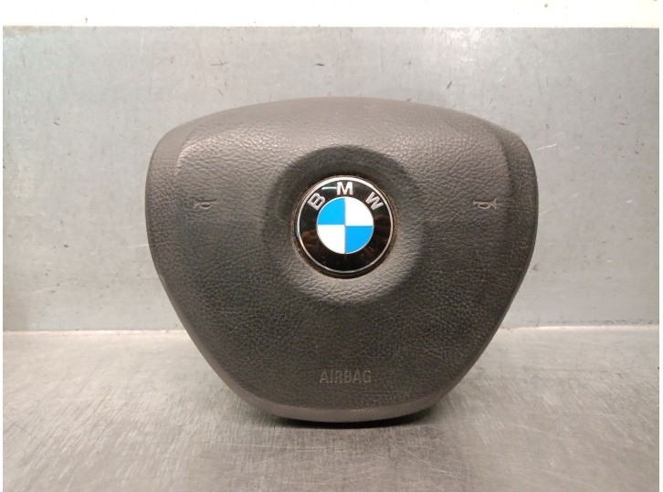 Replacement front left airbag for BMW 5 (F10) 530 d xdrive OEM IAM reference 33678383902 32306783839 