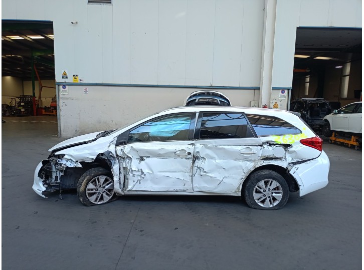 Toyota Auris (_e18_) from the year 2014