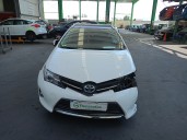 toyota auris (_e18_) del año 2014