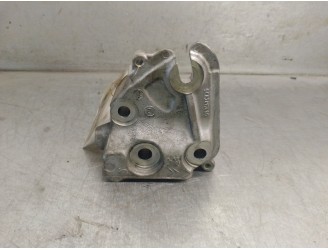 Replacement engine mount for Citroën C4 Grand Picasso I (UA_) 2.0 HDI 150 OEM IAM reference 9582417480 1807HJ