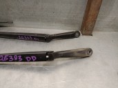 Replacement front right wiper arm for Ford Focus I (DAW, DBW) 1.8 TDCi OEM IAM reference XS4117526BC 1064742 