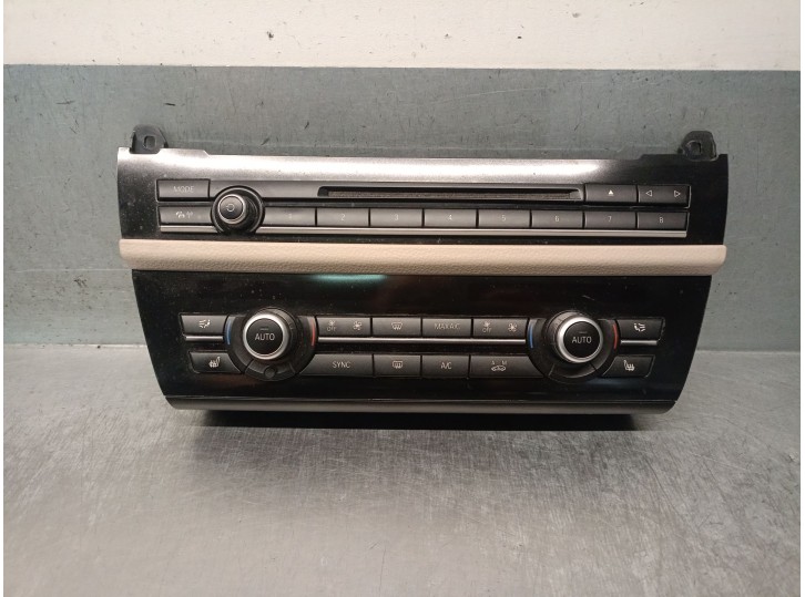 Replacement climate control switch for BMW 5 (F10) 520 D OEM IAM reference 682420701 61319328425 90025634