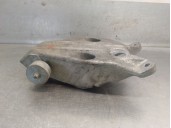 Replacement engine mount for BMW 5 (F10) 530 D xDrive OEM IAM reference 22116781227 22116796771