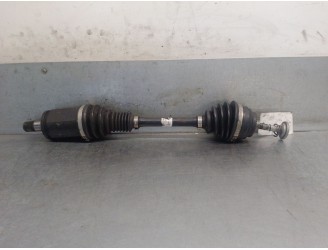 Replacement left front driveshaft for BMW 5 (F10) 530 D XDRIVE OEM IAM reference 31607618681 31607618681
