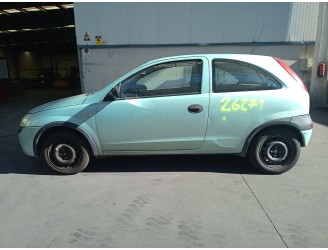 opel corsa c (x01) del año 2002