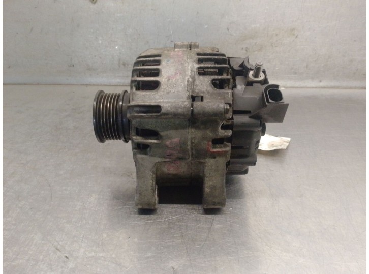 Recambio de alternador para volvo c30 (533) d2 referencia OEM IAM AV6N10300DC 36001971 2612672B