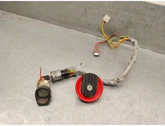 Replacement ignition switch for Peugeot 205 II (20A/C) 1.1 OEM IAM reference H1A
