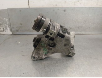 Replacement engine mount for Volkswagen Tiguan (5N_) 1.4 TSI 4Motion OEM IAM reference 03C903143B 03C903143B