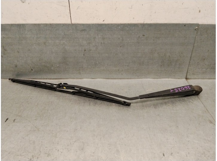 Recambio de brazo limpia trasero para peugeot 205 ii (20a/c) 1.1 referencia OEM IAM H1A 