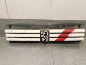 Recambio de rejilla delantera para peugeot 205 ii (20a/c) 1.1 referencia OEM IAM 9253108580 