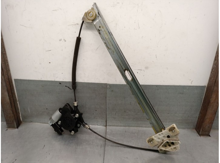 Replacement left front window regulator for mazda 5 (cr) 2.0 cd (cr19) OEM IAM reference C23559590B C23559590B