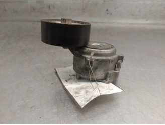Replacement auxiliary belt tensioner for Opel Crossland X / Crossland (P17, P2QO) 1.2 (75) OEM IAM reference 9841989080
