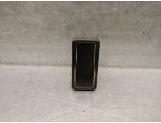 Replacement front right window switch for Citroën Saxo (S0, S1) 1.5 D OEM IAM reference 6552AJ 6552AJ