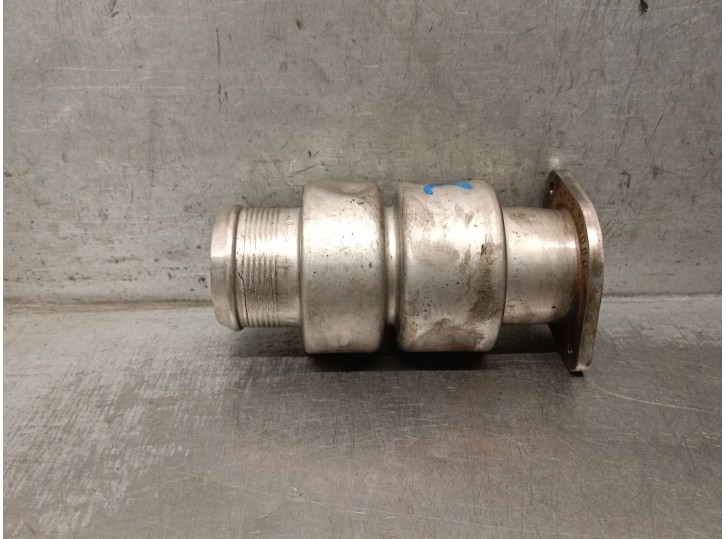 Recambio de tubo para ford focus iii 1.6 tdci referencia OEM IAM 9677359080 2242405 