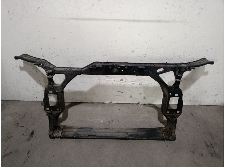 Replacement front panel for Audi A5 (8T3) 2.0 TFSI OEM IAM reference 8K0805594L 8K0805594L 