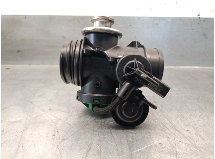 Recambio de valvula egr para peugeot partner (s2) 1.9 diesel referencia OEM IAM 9638111280 0928400427