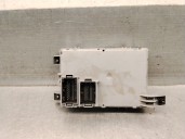 Recambio de caja reles / fusibles para fiat 500 (312_) 1.2 (312axa1a) referencia OEM IAM 00520492960 