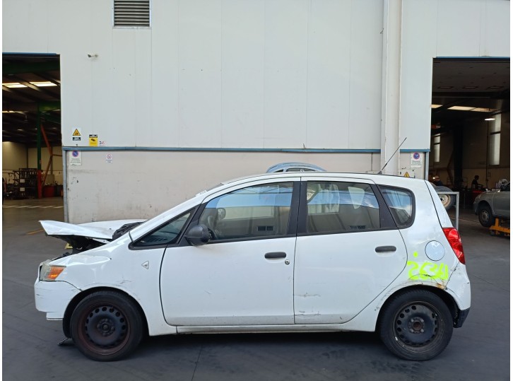 mitsubishi colt vi (z3_a, z2_a) del año 2009