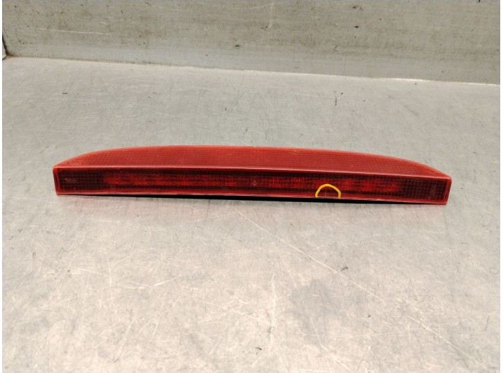 Replacement center brake light for Renault Clio II (BB_, CB_) 1.5 dCi (B/CB3M) OEM IAM reference 7700410753 7700410753 