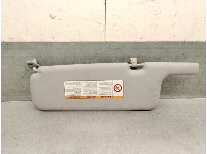 Replacement right sun visor for Mitsubishi Space Star Minivan (DG_A) 1.9 DI-D (DG4A) OEM IAM reference F9Q1 
