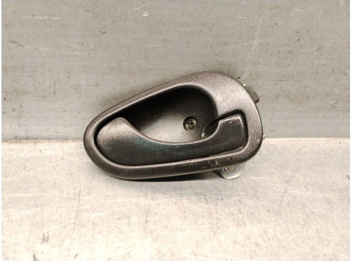 Replacement front right interior door handle for Mitsubishi Space Star Monospace (DG_A) 1.9 Di-D (DG4A) OEM IAM reference MR2